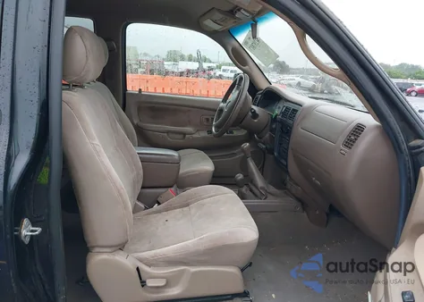 2004 Toyota Tacoma Base V6 from USA, damaged, VIN 5TEWN72N84Z457125